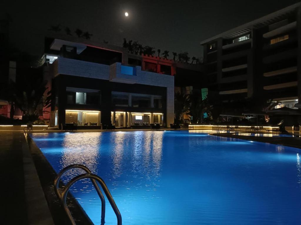 Parkside Boutique 3 Bbr Serviced Apartment - Ocean Blue - Near Airport Kairo Eksteriør bilde
