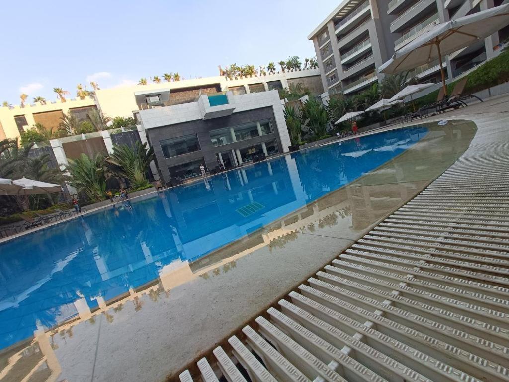 Parkside Boutique 3 Bbr Serviced Apartment - Ocean Blue - Near Airport Kairo Eksteriør bilde