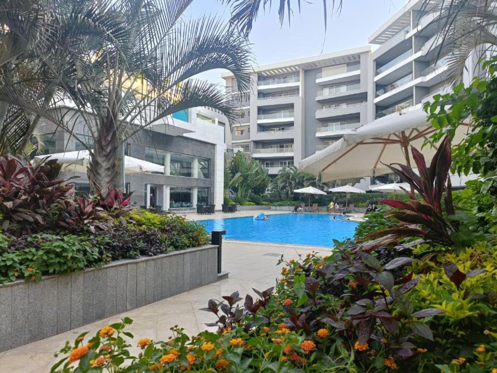 Parkside Boutique 3 Bbr Serviced Apartment - Ocean Blue - Near Airport Kairo Eksteriør bilde