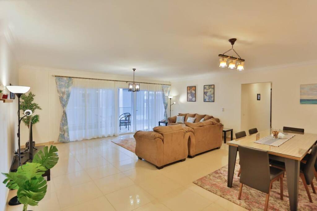 Parkside Boutique 3 Bbr Serviced Apartment - Ocean Blue - Near Airport Kairo Eksteriør bilde