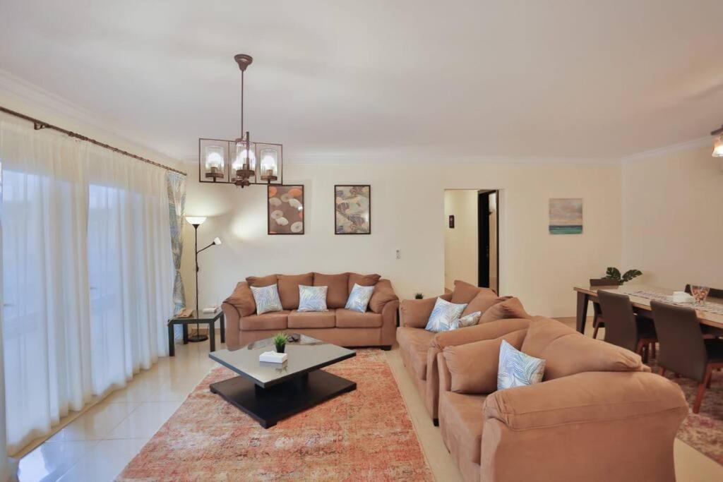 Parkside Boutique 3 Bbr Serviced Apartment - Ocean Blue - Near Airport Kairo Eksteriør bilde
